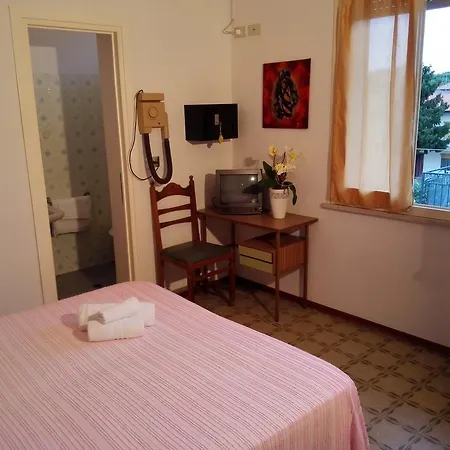 Hotel Taioli Meuble